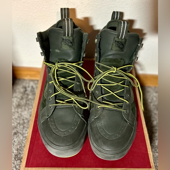 Vans Sk8 high boot - size 12 - Picture 2 of 7